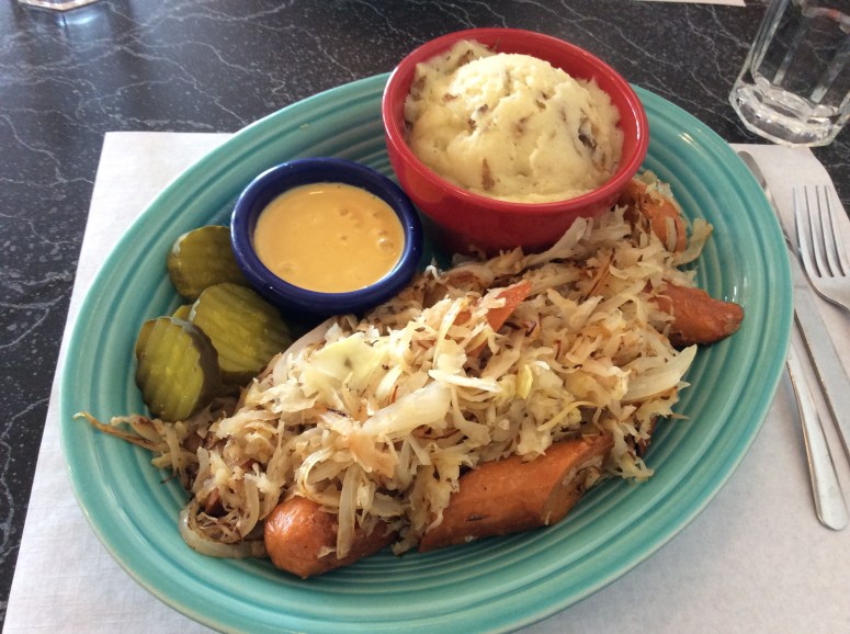 Meal at the Cheeze Factory in the Wisconsin Dells