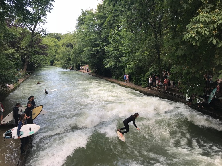 Surfers at Eisbachwelle