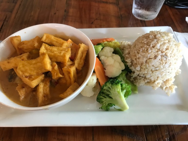 Curry Tofu at 9 Roses Cafe